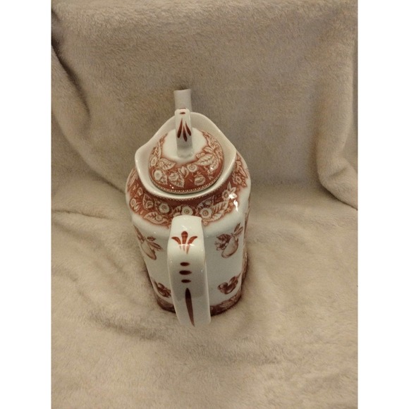 Godinger Porcelain Pear Pink White Teapot - Picture 2 of 7